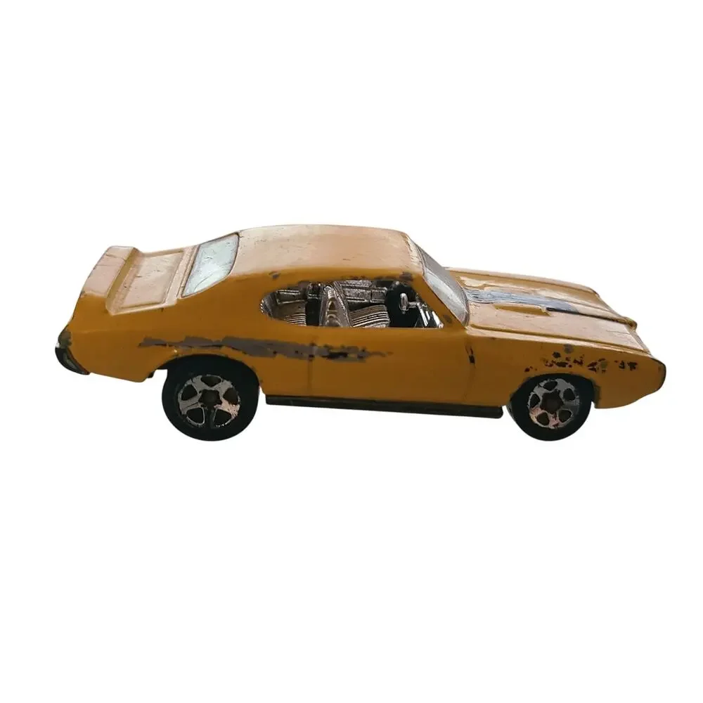 Hot Wheels 2006 Motown Metal 5/5 090 1969 '69 Pontiac GTO YELLOW 5SP